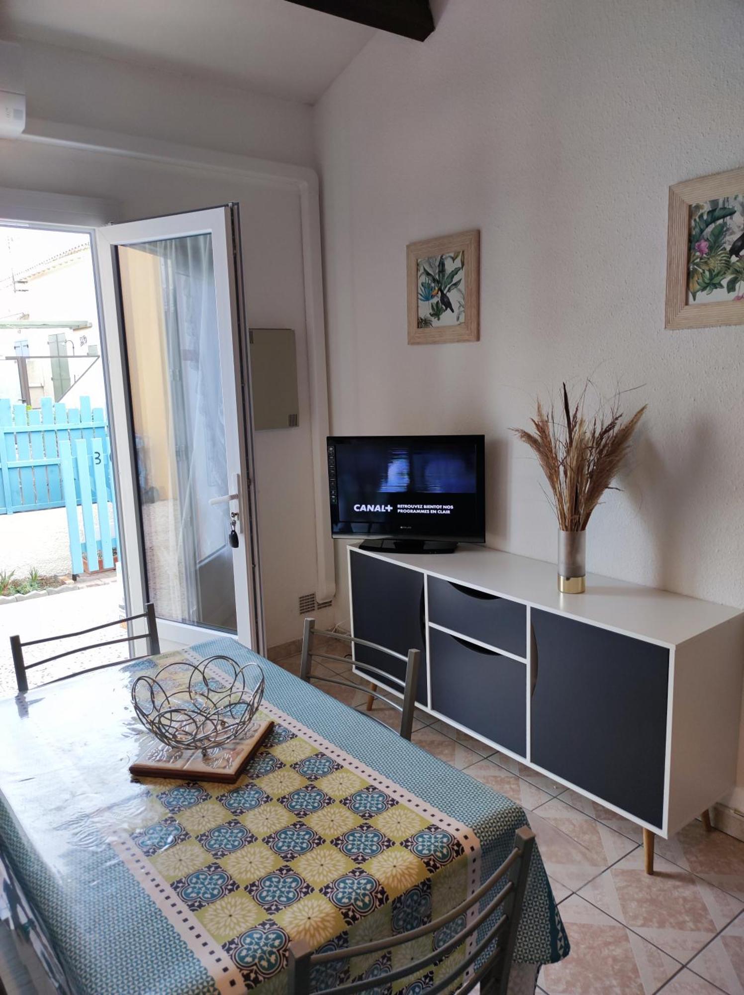 Douce Toison D'Or Avec Clim Et Wifi Villa Le Barcares Exterior photo
